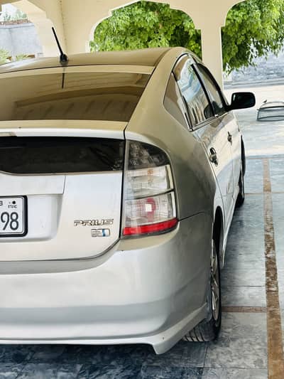 Toyota Prius 2005/12/13