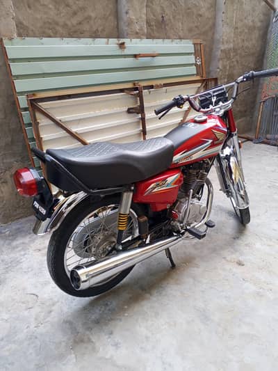 Honda 125 2016 model 2017 ka number laga