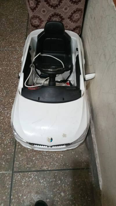 baby romot car for sale please contact this number 03475633170 on wats