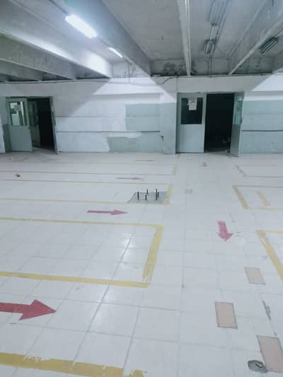 20 Kanal Multi Storey Building For Rent
