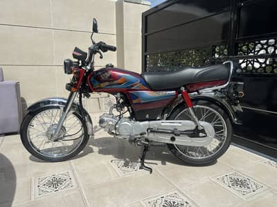 Honda CD 70 for sale, just like new