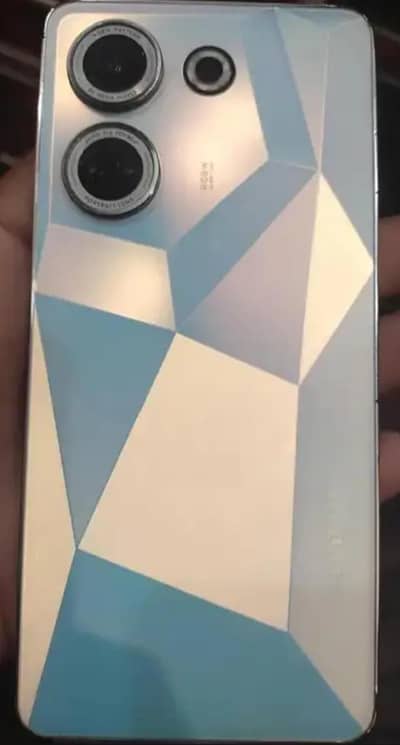 camon 20 12  GB 256 GB