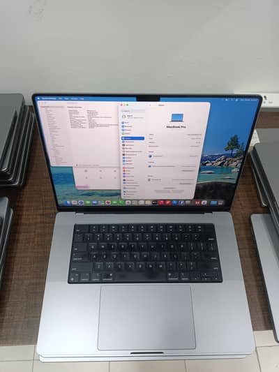MACBOOK PRO M1 2021 16 INCH 32GB RAM 512GB SSD 27 UNITS BEST PRICE