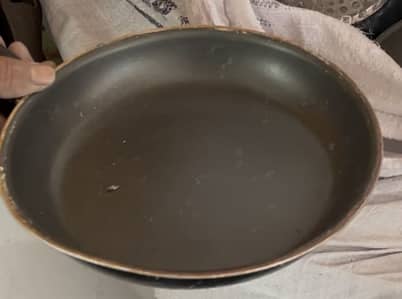 None stick, steel utensils new and used for sale with low price