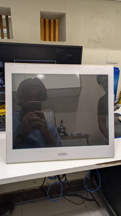 Wacom DTI-520 LCD Drawing Tablet Screen