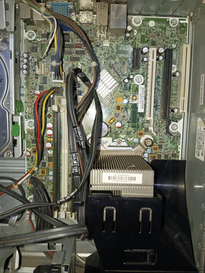 HP System Computer  4