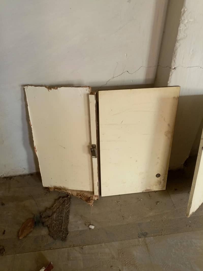 Kitchen Cabnet 6