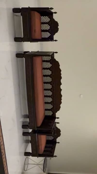 Sofa set
