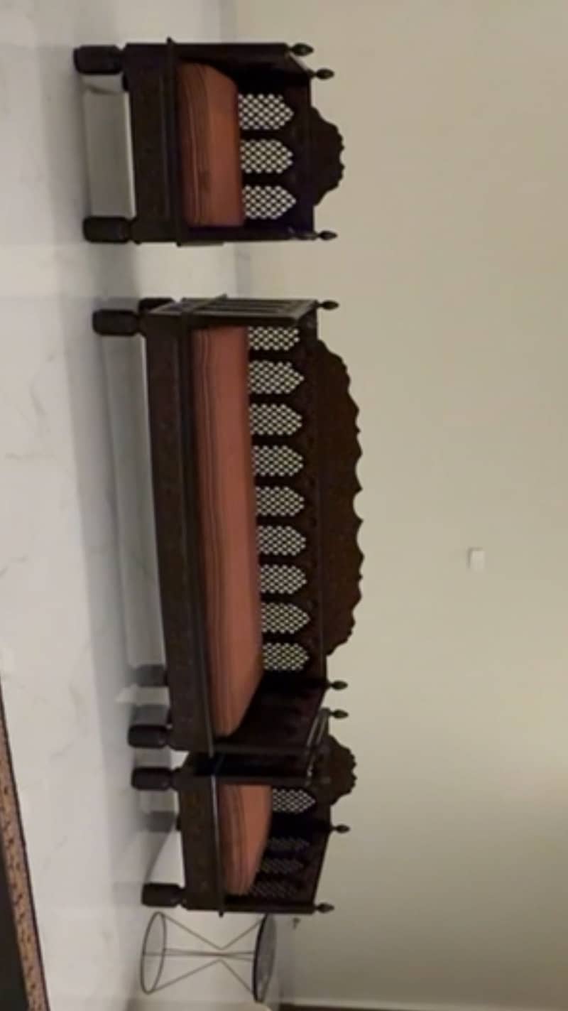Sofa set 0