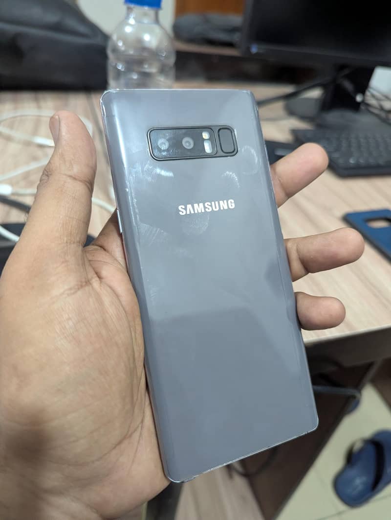 Samsung Note 8 1