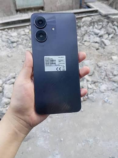 Realme note 60