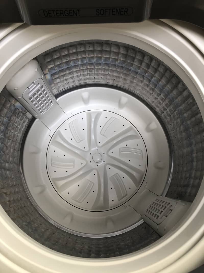 Haier one touch automatic w-machine 2