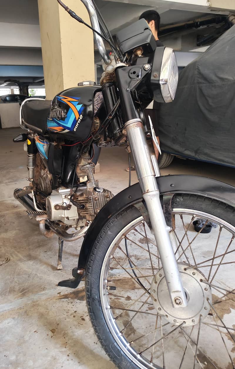 UNIQUE 2020 Model 8