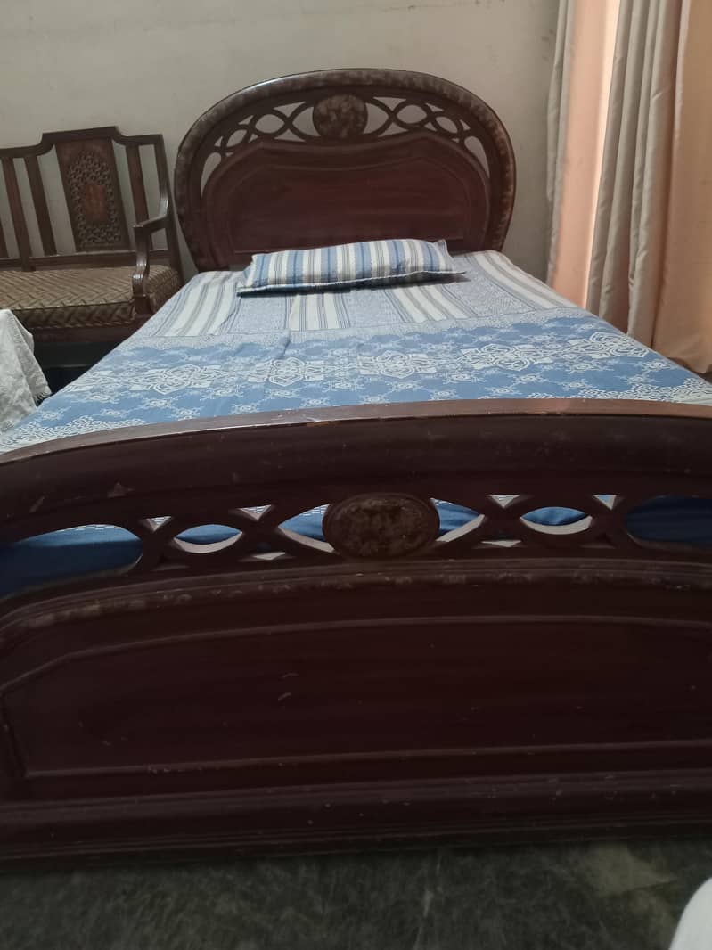 single Bed 0
