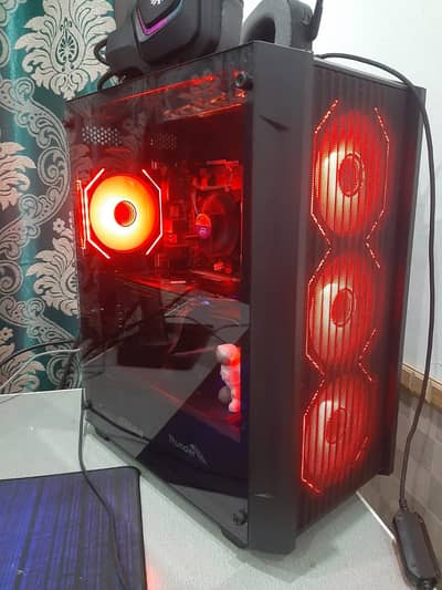 4th Gen Aesthetic Build For Gaming And video Editing