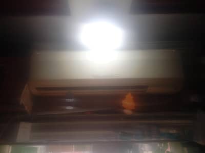 mistubishi 2Ton 35000 demand split hain