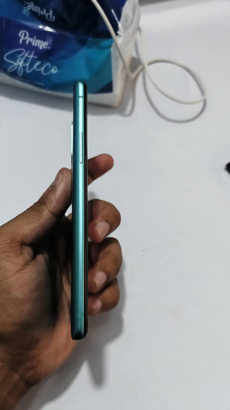 OnePlus 8t 2