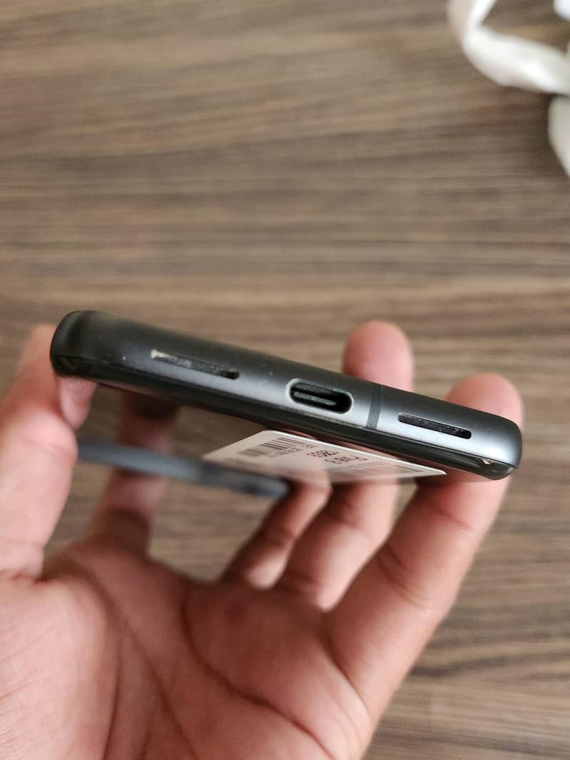 Google Pixel 8 2