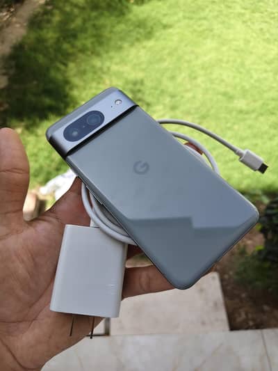Google Pixel 8 10/10 + Charger