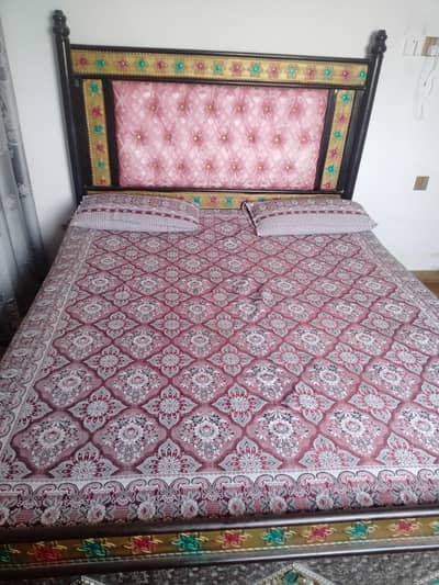 iron bed with mattres