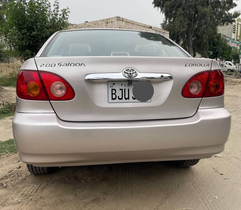 Corolla . 2OD Saloon 1