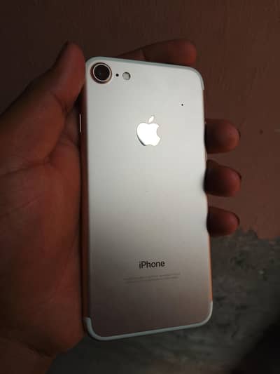 IPHONE 7 (32 GB) Bypass