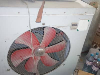 Locally Made Room Cooler – Excellent Condition!