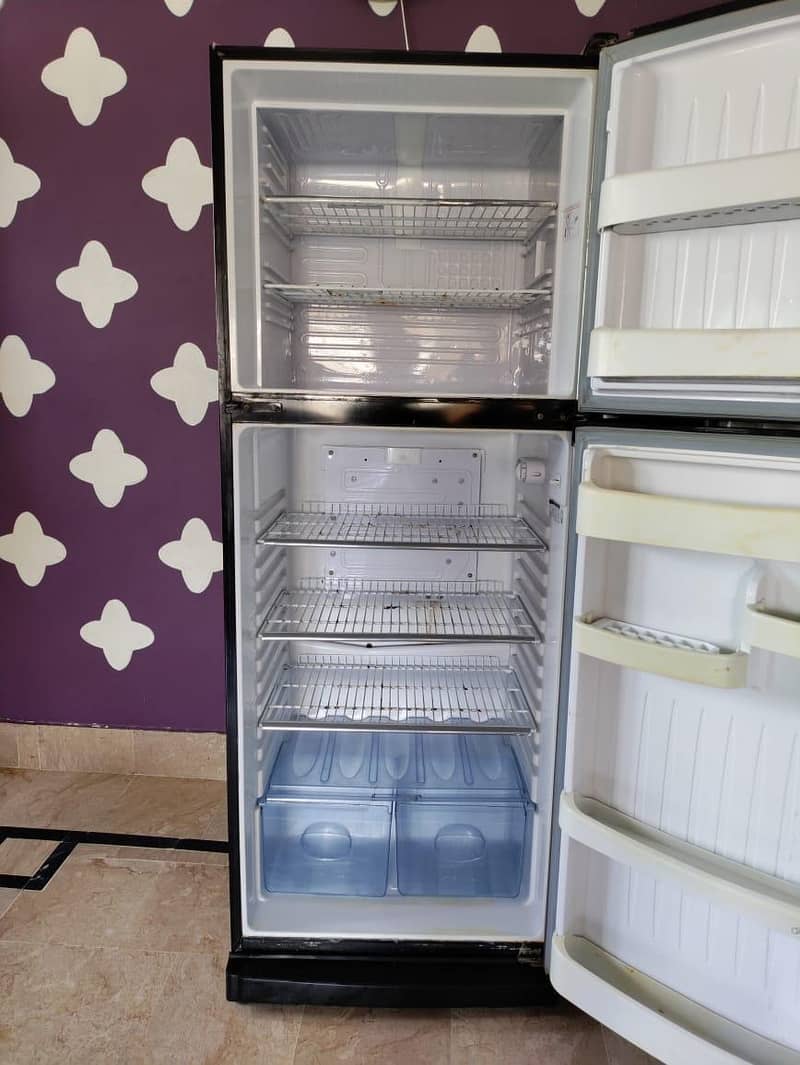 Refrigerator 3