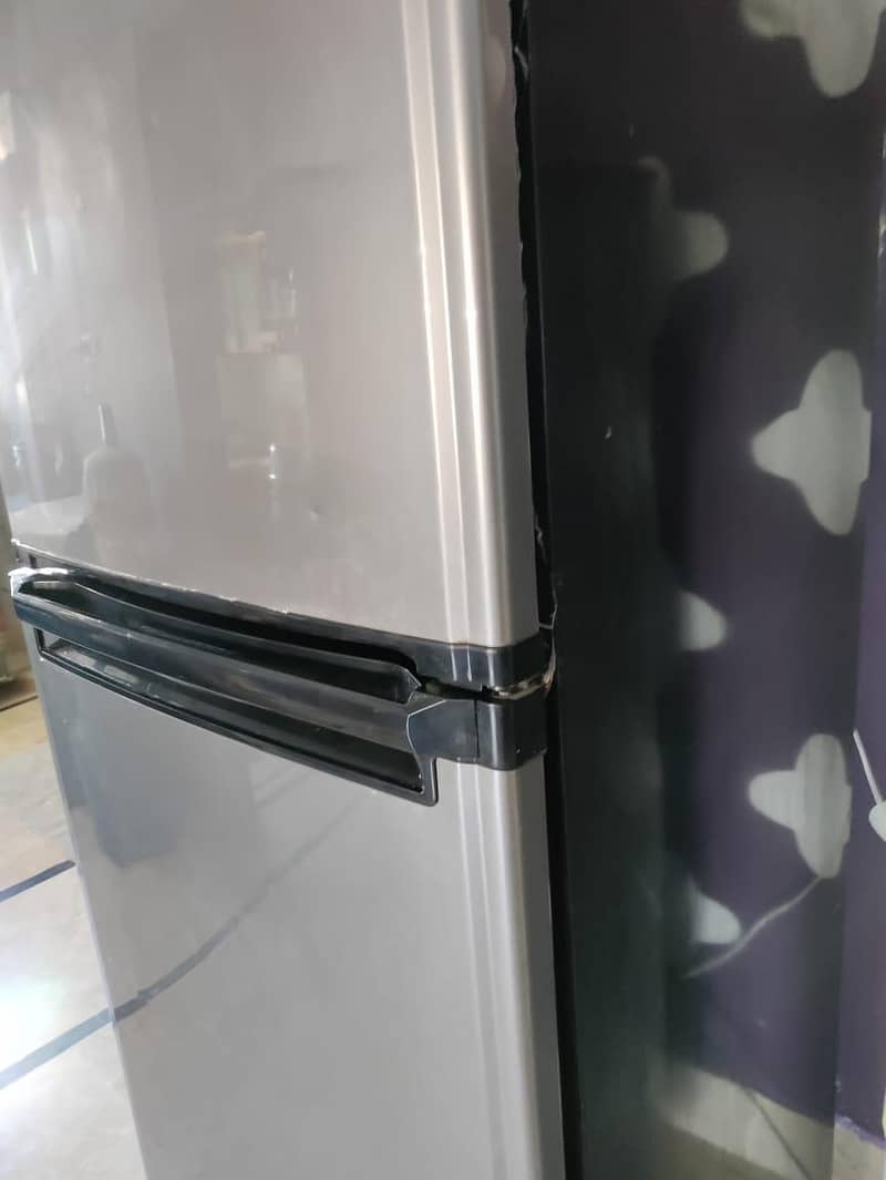 Refrigerator 5