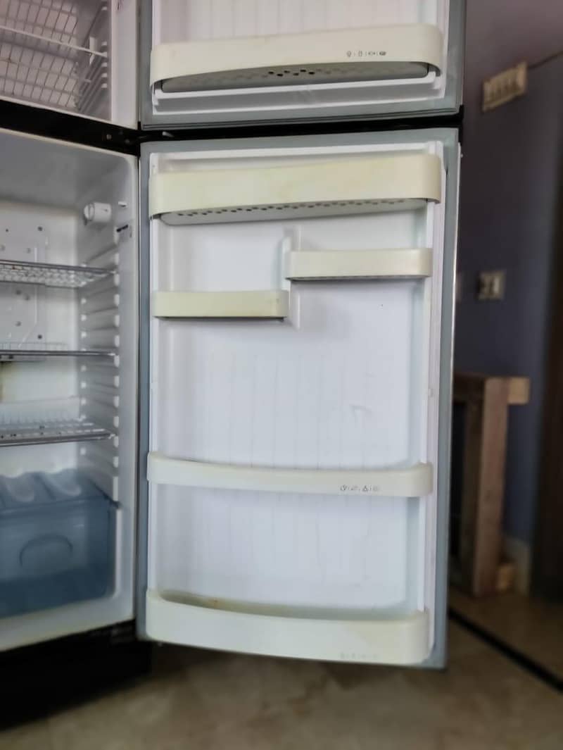 Refrigerator 8