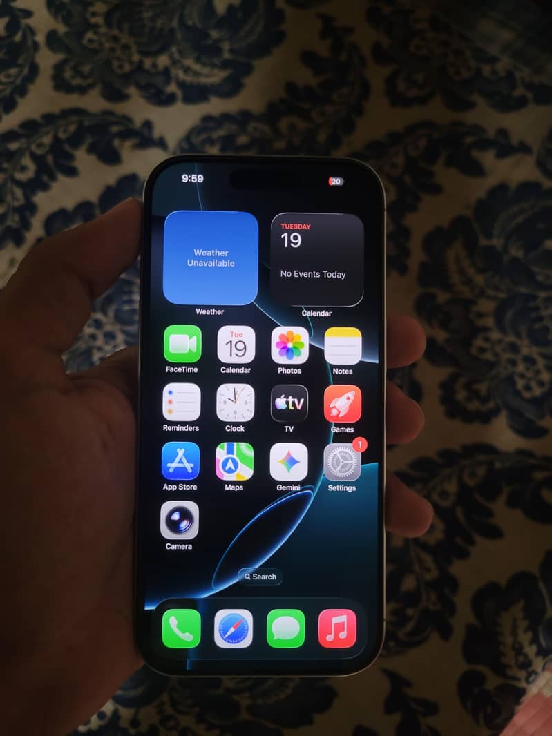 iphone 16 pro titanium  10/10 1