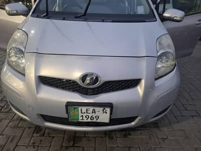 Toyota Vitz 10/14 For Sale