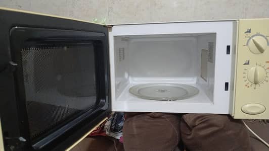 waves microwave oven condition 10/10