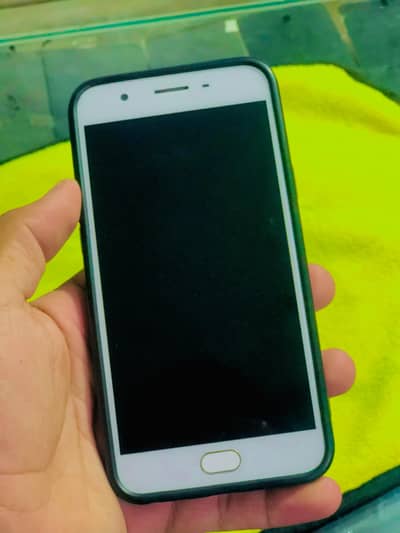 OPPO A5s
