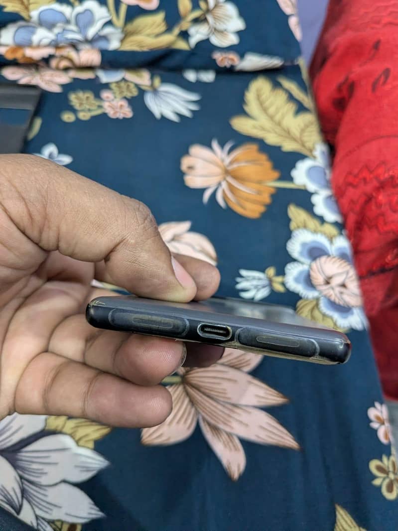 Google pixel 6 pro 5