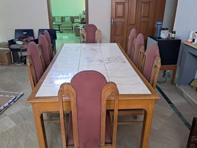 Solid Dining table with chairs