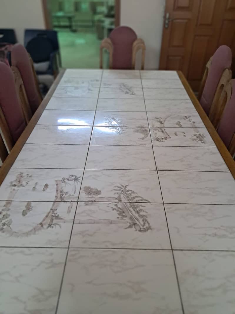 Solid Dining table with chairs 2