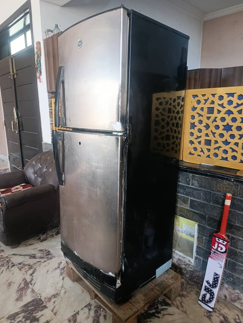 Refrigerator 1