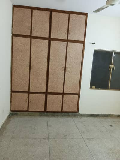 G-11/4 FGEHA E-Type First Floor Flat For Rent