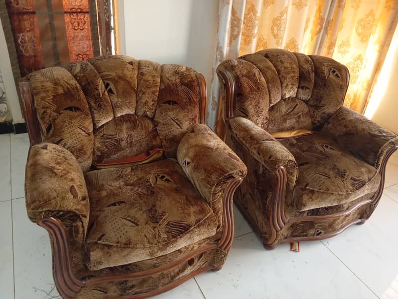 Sofa set with table 3