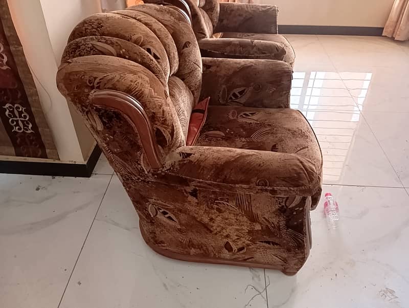 Sofa set with table 5