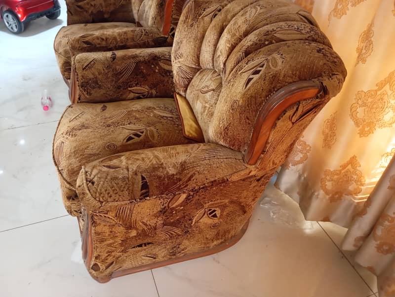 Sofa set with table 6