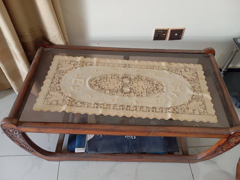 Sofa set with table 7