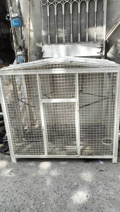 Cage for sall in good canditon Acha orazboot bna hwa ha