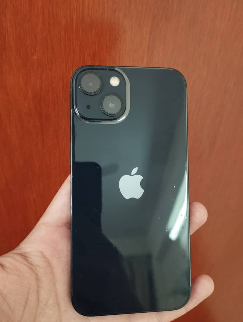 Apple iPhone 13 0