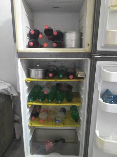 Refrigerator For sale