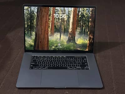 Macbook Pro 2019, 32/1TB ssd, 16 inch display