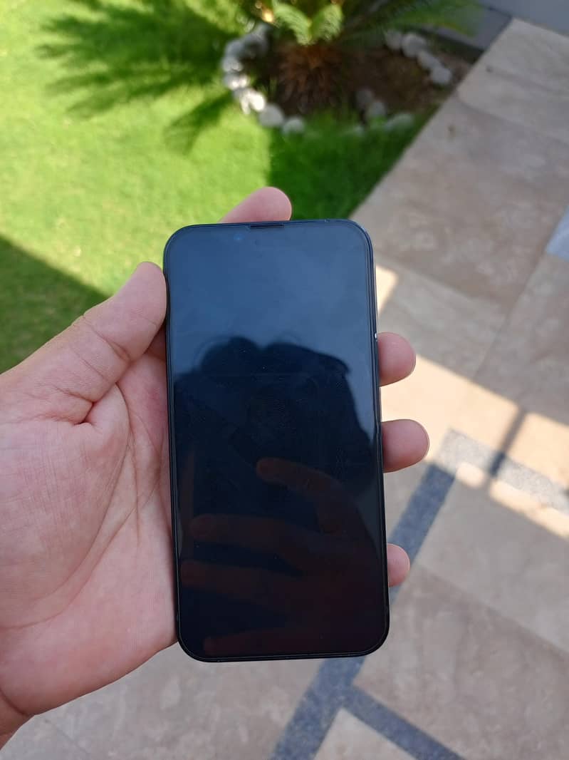 IPhone 14 4