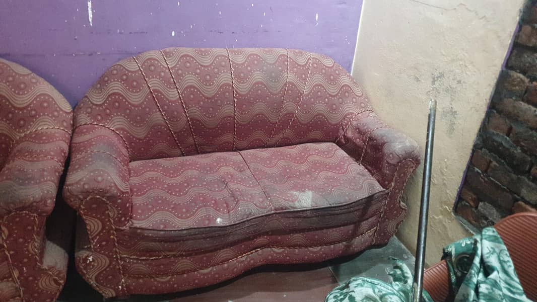 sofa used 0