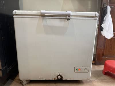 Haier HDF-245 SINGLE DOOR INVERTER DEEP FREEZER